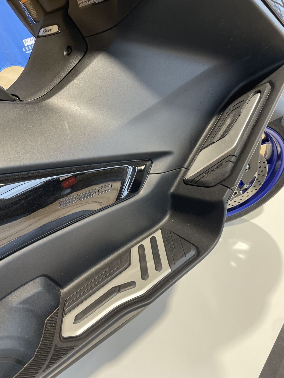 YAMAHA XP T-MAX 560 4