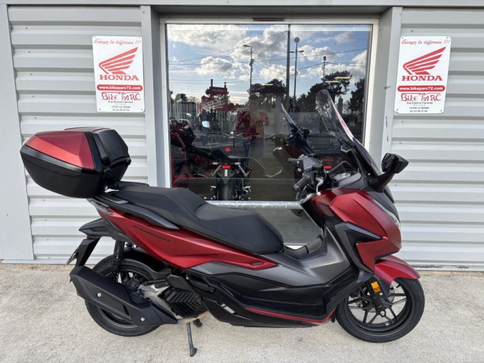 HONDA FORZA 125 ABS 4