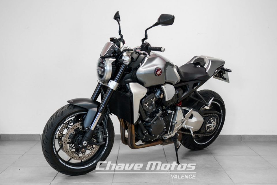 HONDA CB1000R ABS 4