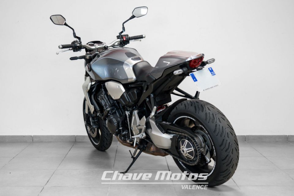 HONDA CB1000R ABS 4