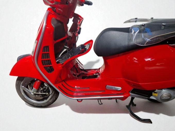 PIAGGIO VESPA 125 GTS 4