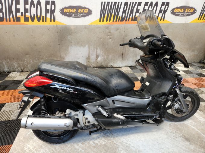 YAMAHA XMAX 125 4