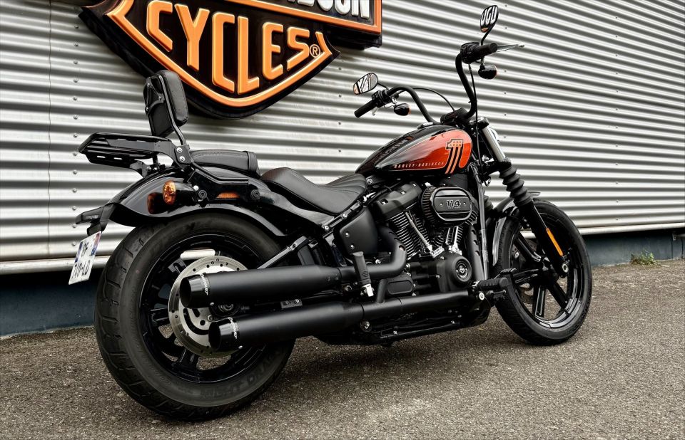 HARLEY-DAVIDSON SOFTAIL STREET BOB 1868 4