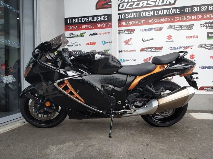 SUZUKI GSX-R 1300 HAYABUSA 4