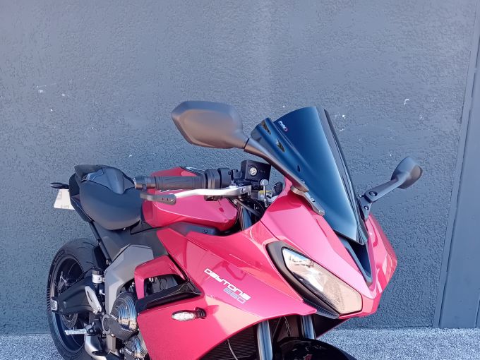 TRIUMPH 	DAYTONA 660 4