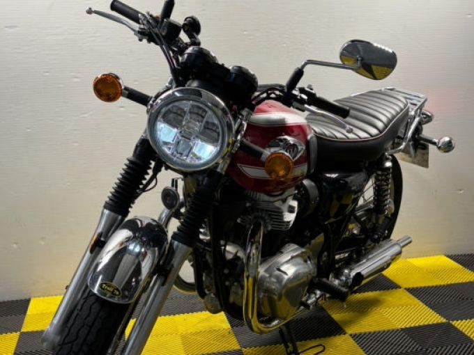 KAWASAKI W 800 4