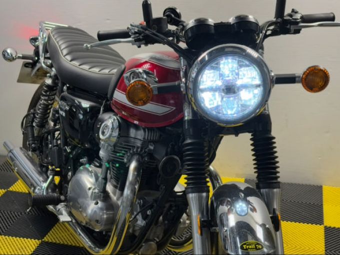 KAWASAKI W 800 4