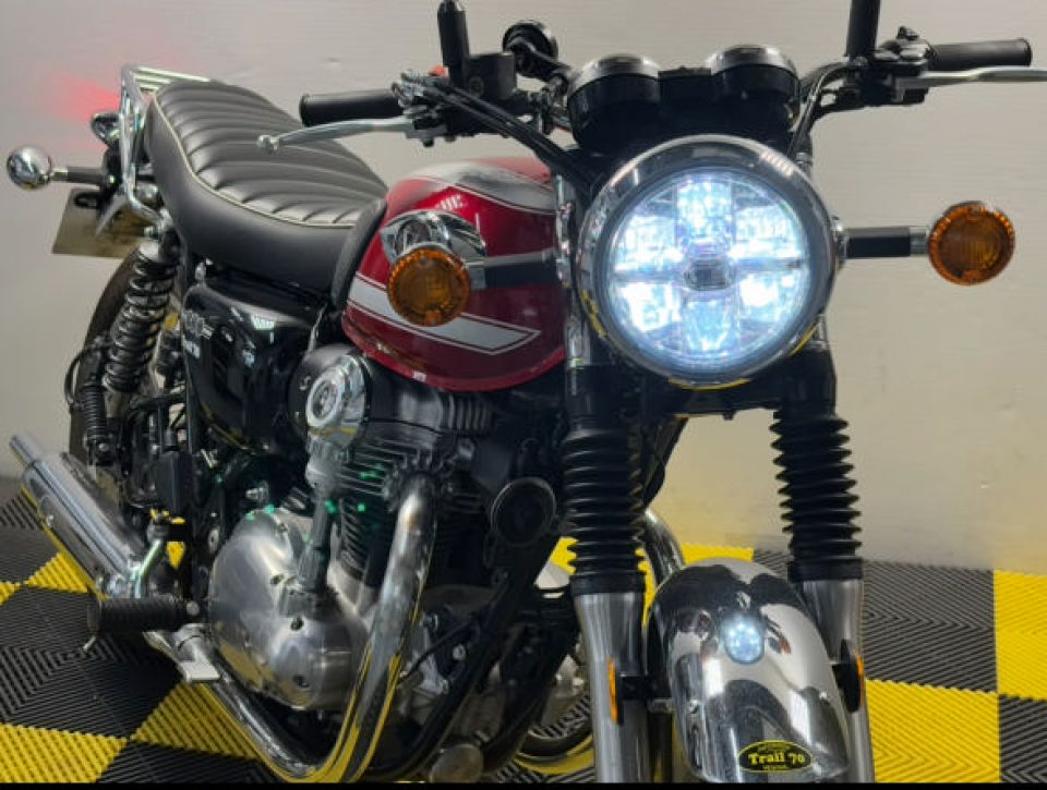 KAWASAKI W 800 4