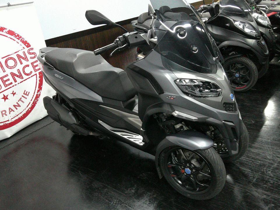 PIAGGIO MP3 530 SPORT 4
