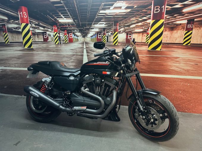 HARLEY-DAVIDSON SPORTSTER XR1200 4
