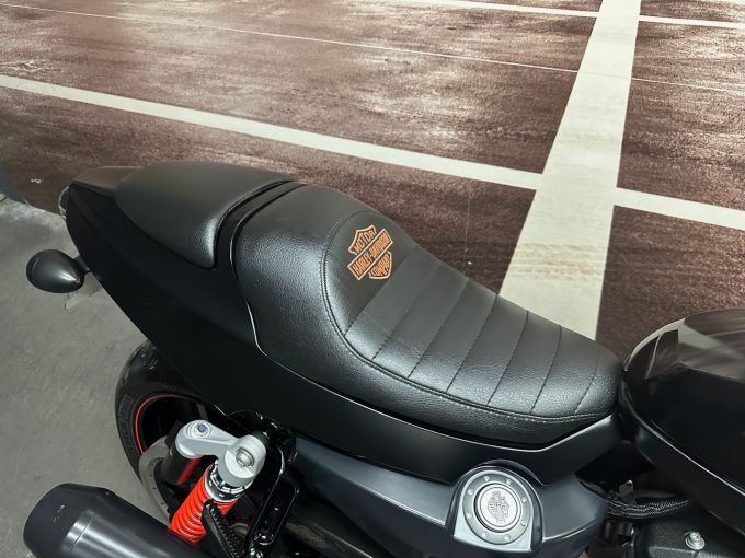 HARLEY-DAVIDSON SPORTSTER XR1200 4