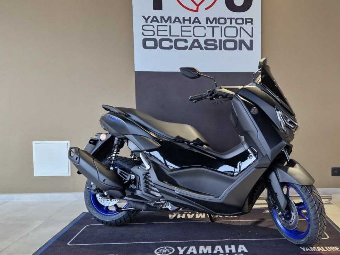 YAMAHA NMAX 125 4
