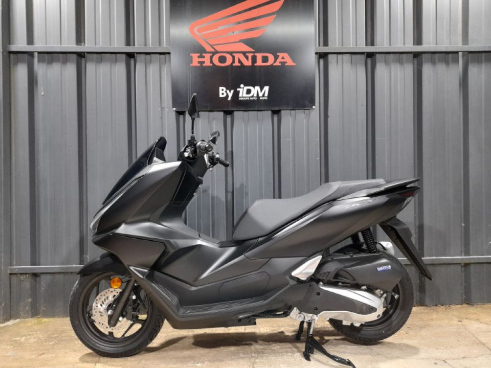 HONDA PCX125 4