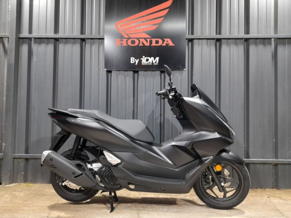 HONDA PCX125 4