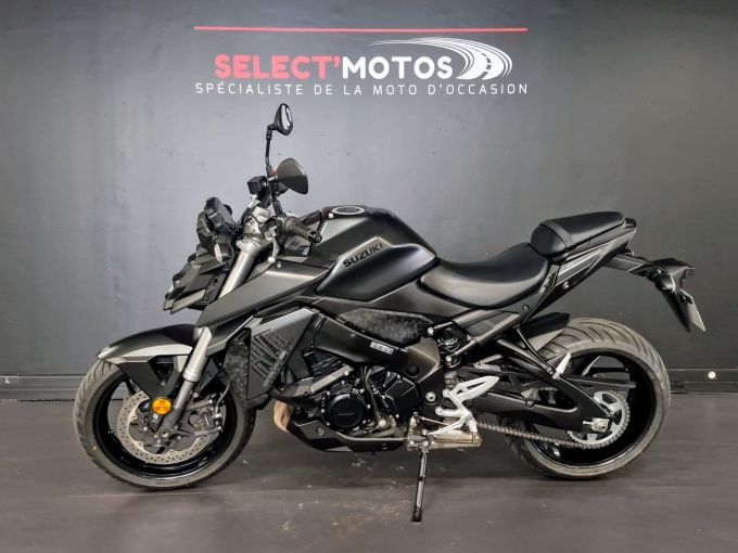 SUZUKI GSX-S 950 A2 4