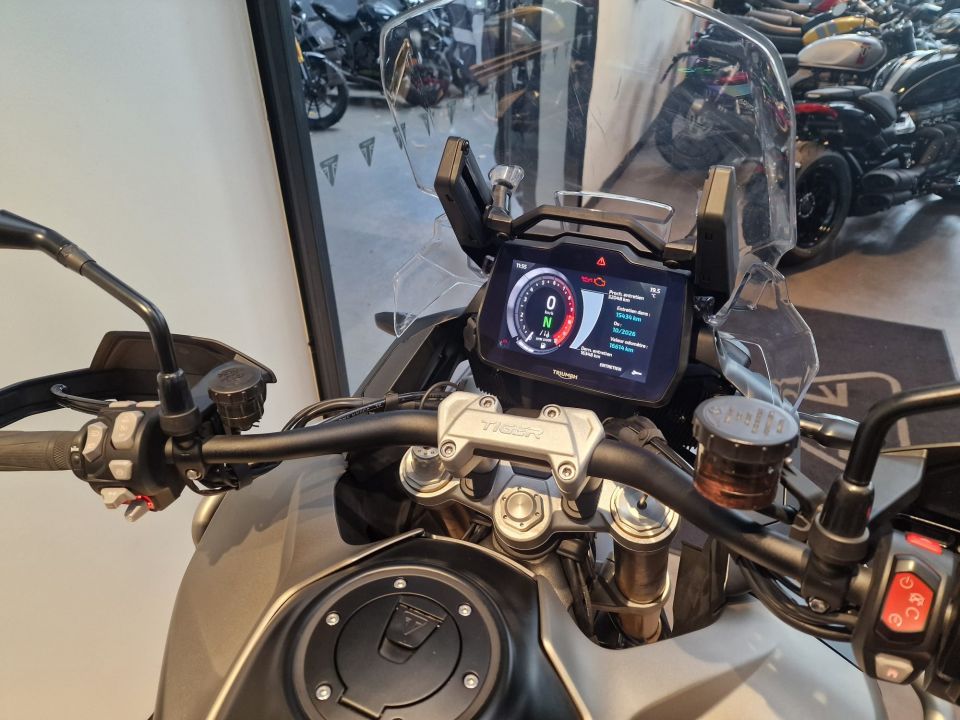 TRIUMPH TIGER 1200 RALLY PRO 4