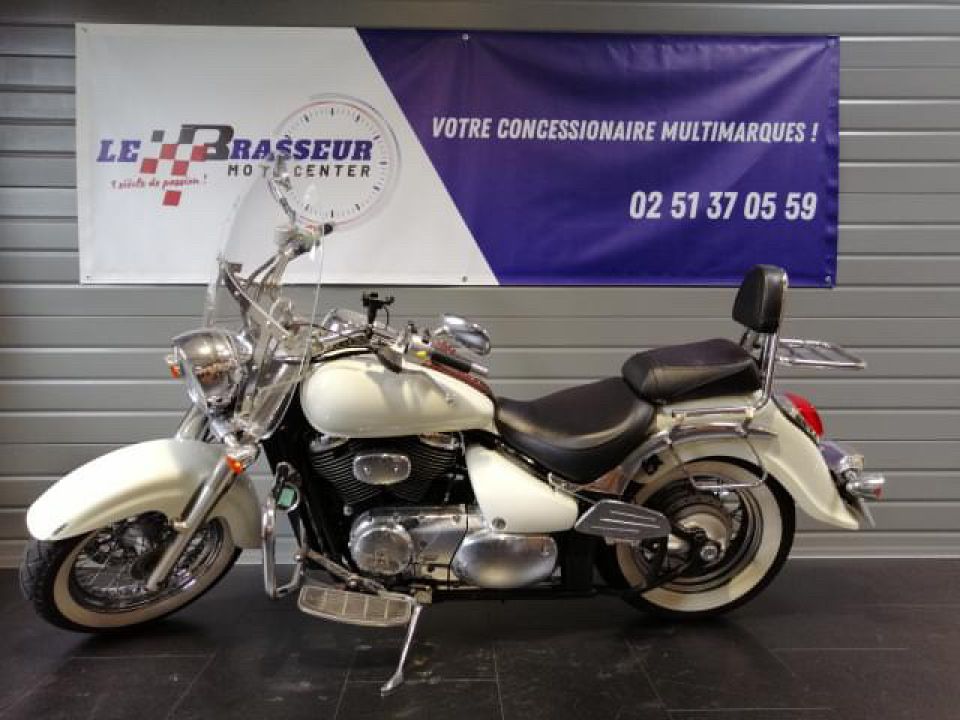 SUZUKI VL 800 INTRUDER 4