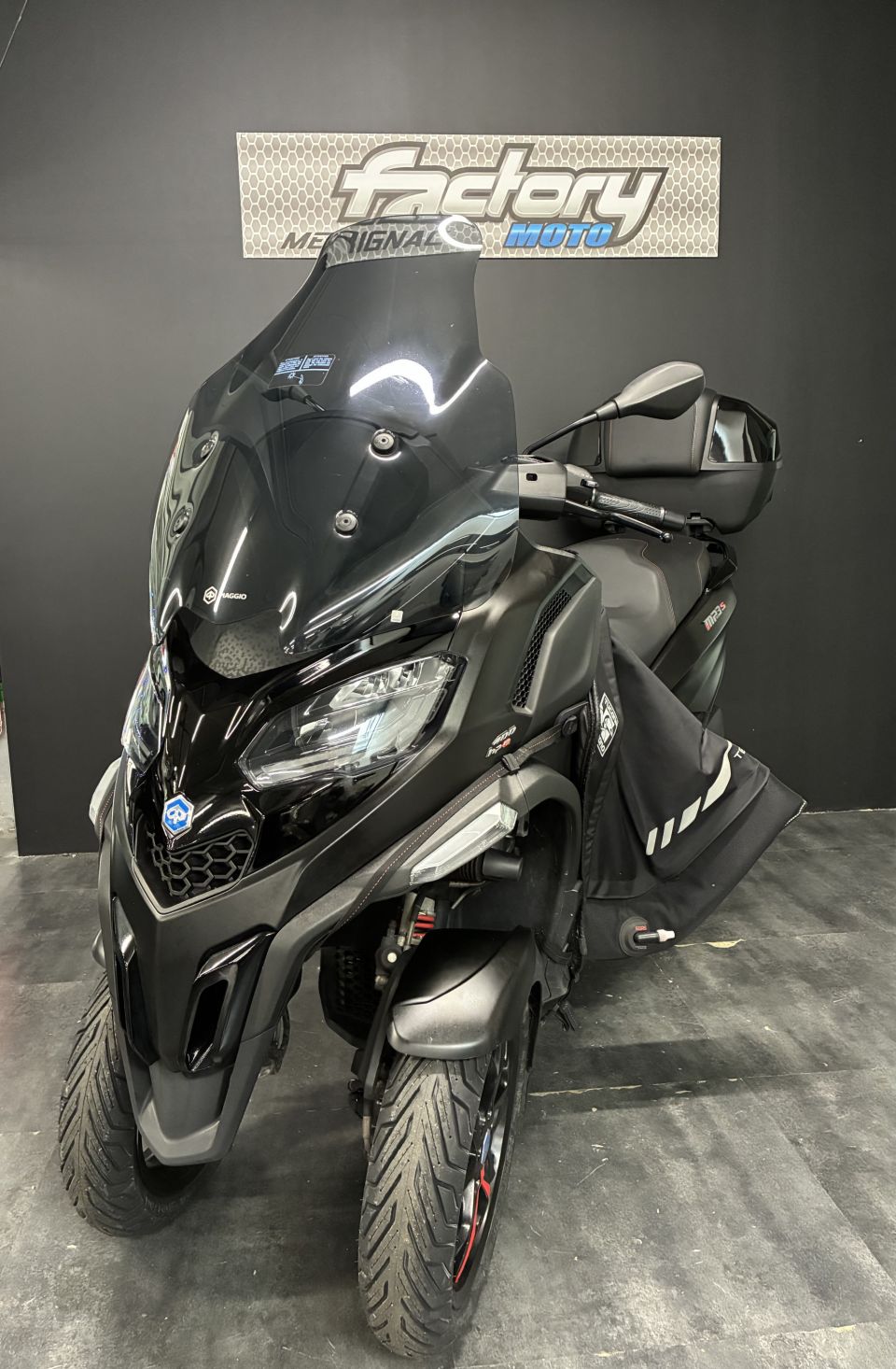 PIAGGIO MP3 400 HPE SPORT ABS ASR 4