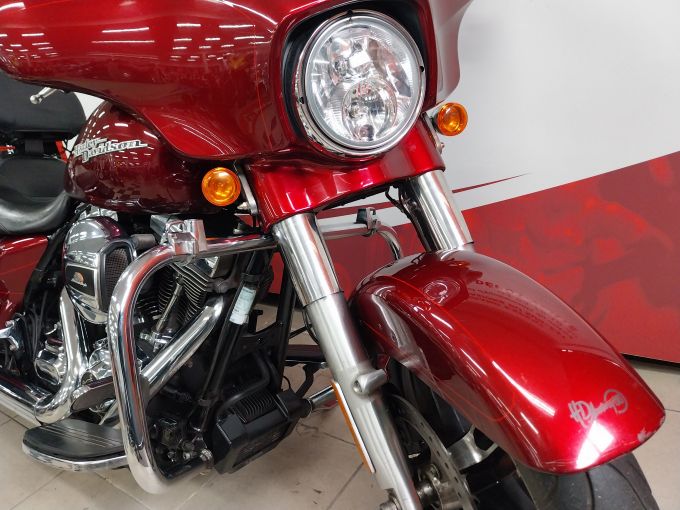 HARLEY-DAVIDSON ELECTRA GLIDE TOURING 4