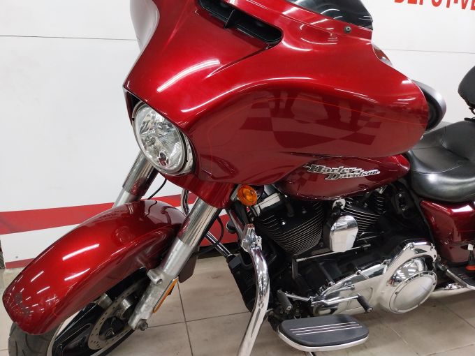HARLEY-DAVIDSON ELECTRA GLIDE TOURING 4