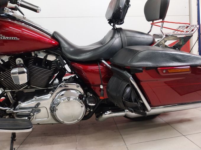 HARLEY-DAVIDSON ELECTRA GLIDE TOURING 4