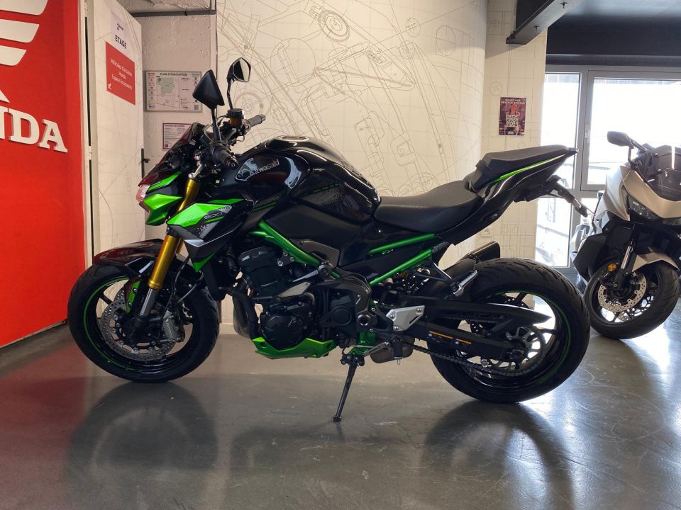 KAWASAKI Z 900 4