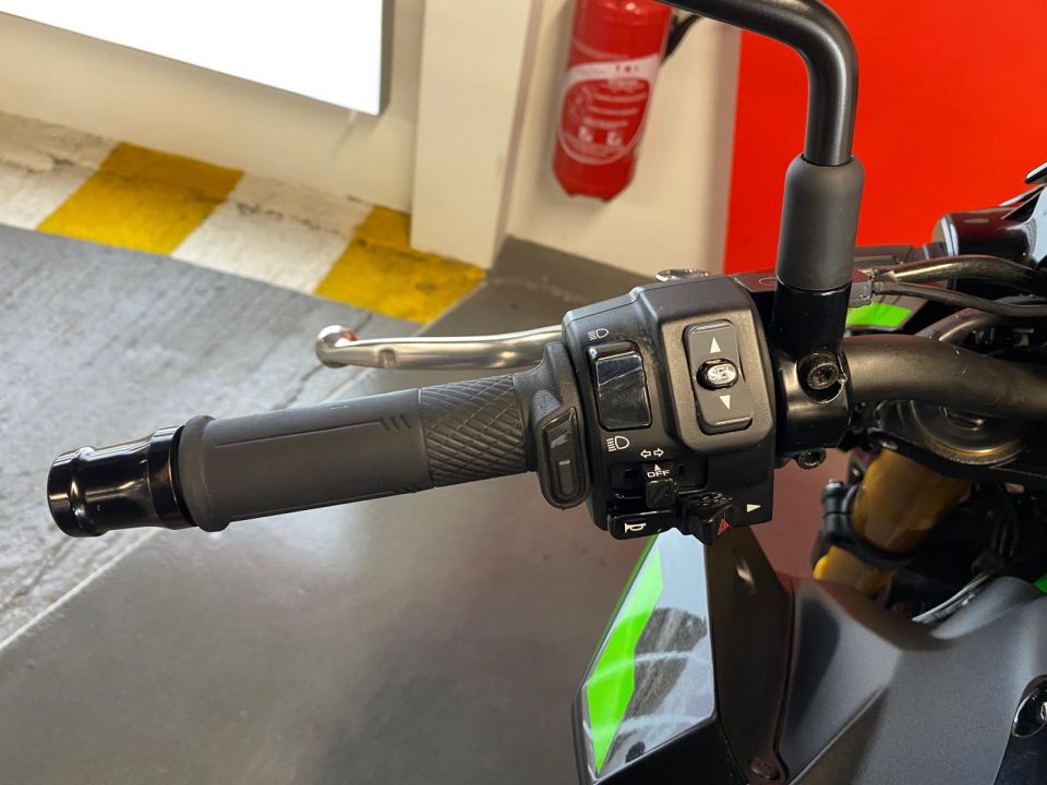 KAWASAKI Z 900 4