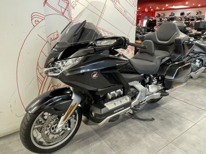 HONDA GL 1800 GOLDWING DCT 4