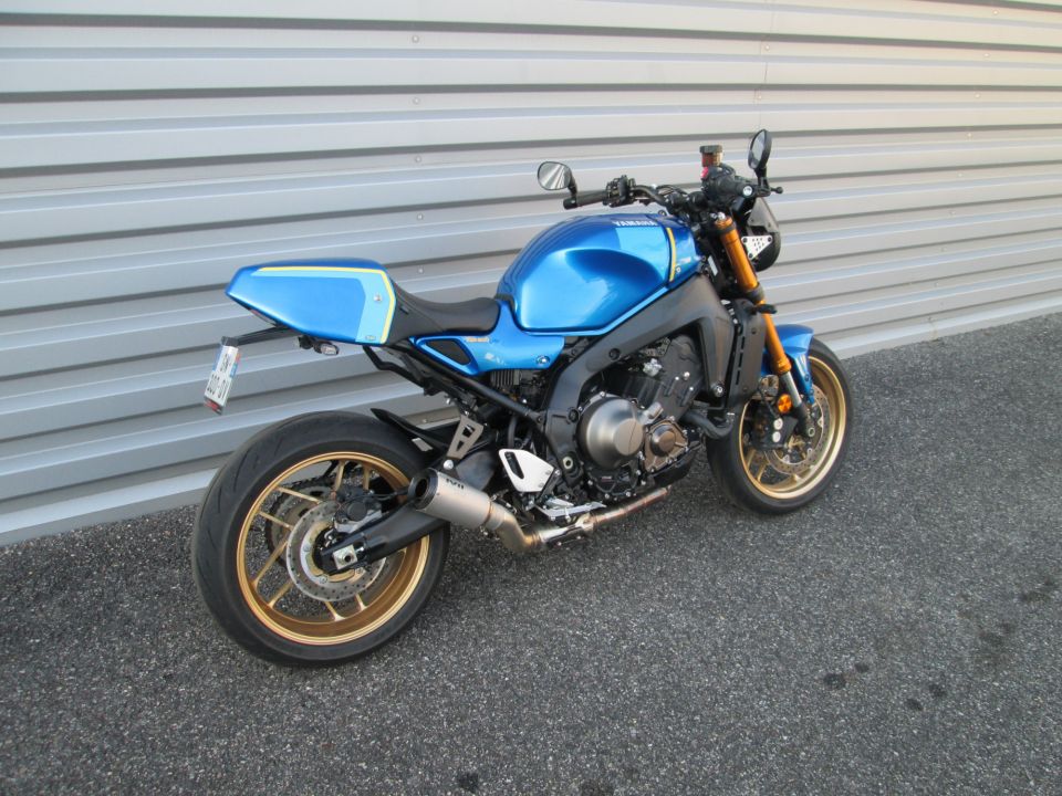 YAMAHA XSR 900 ABS 4