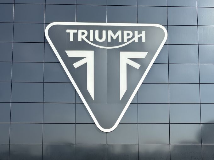 TRIUMPH Tiger 900 GT PRO 4