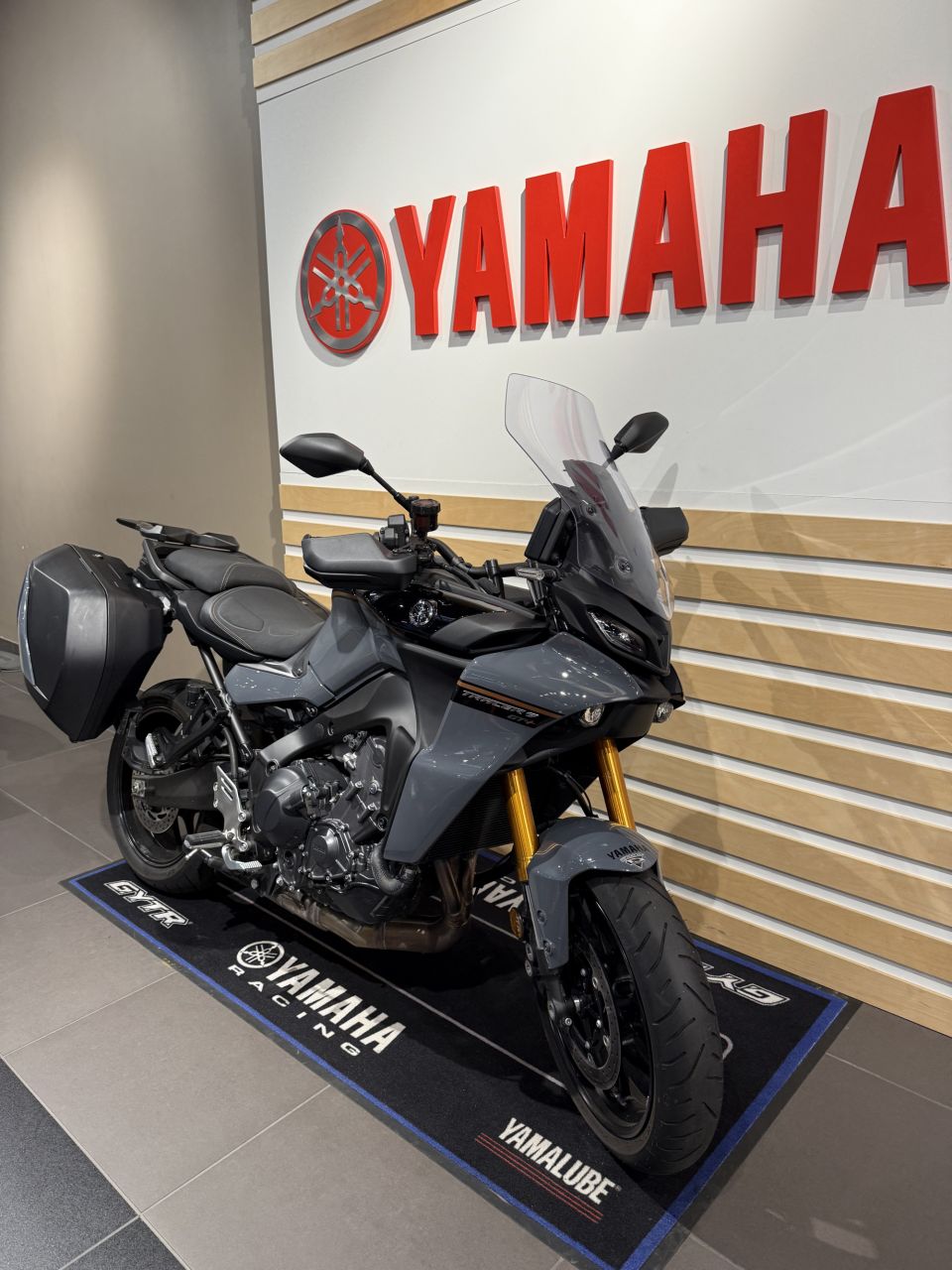 YAMAHA TRACER 9 GT+ 4
