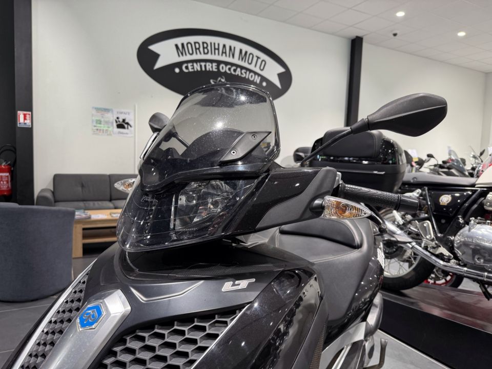 PIAGGIO MP3 300LT YOURBAN 4
