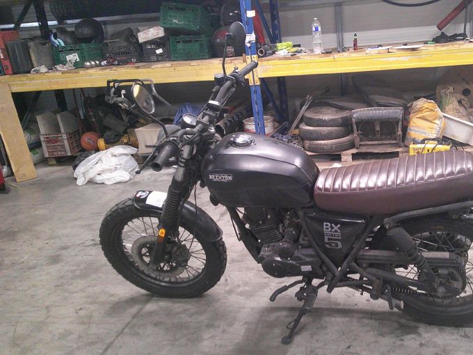 BRIXTON MOTORCYCLES CROMWELL 4