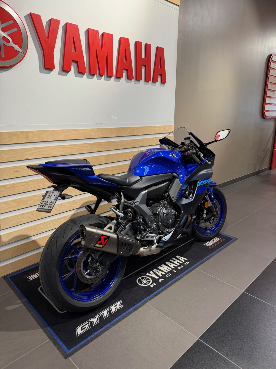 YAMAHA YZF-R7 35KW 4