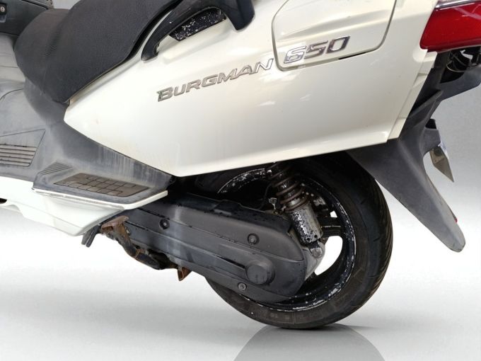 SUZUKI BURGMAN 650 4