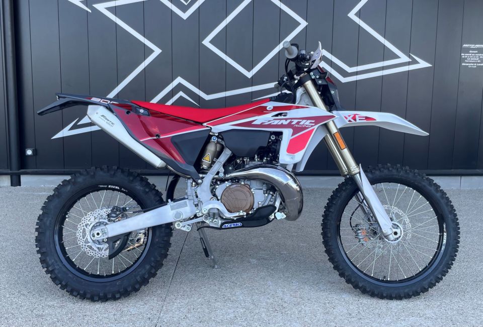 FANTIC 300 XE 4