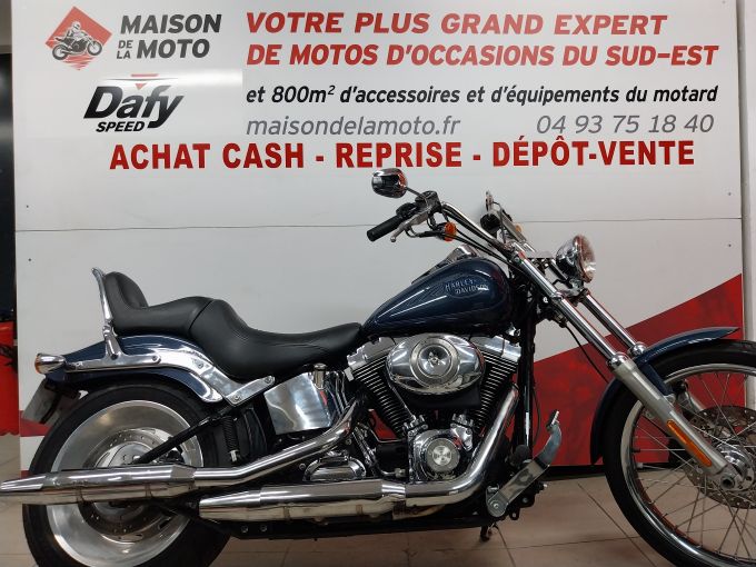 HARLEY-DAVIDSON Softail Custom 4