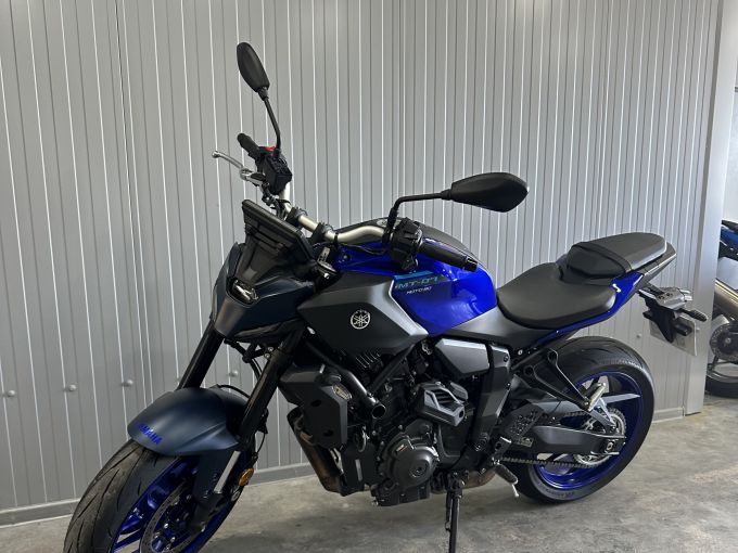 YAMAHA MT-07 Y-AMT 4