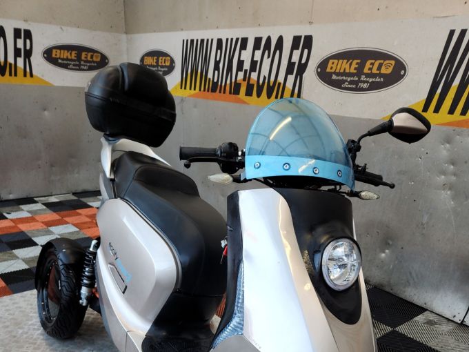 ECCITY MOTORCYCLES MODEL 3 4