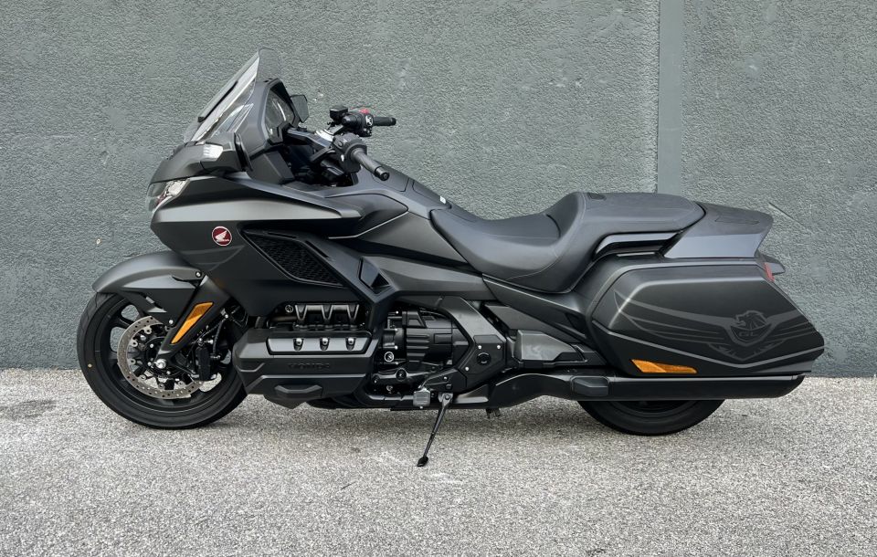 HONDA GOLDWING 1800 BAGGER 4