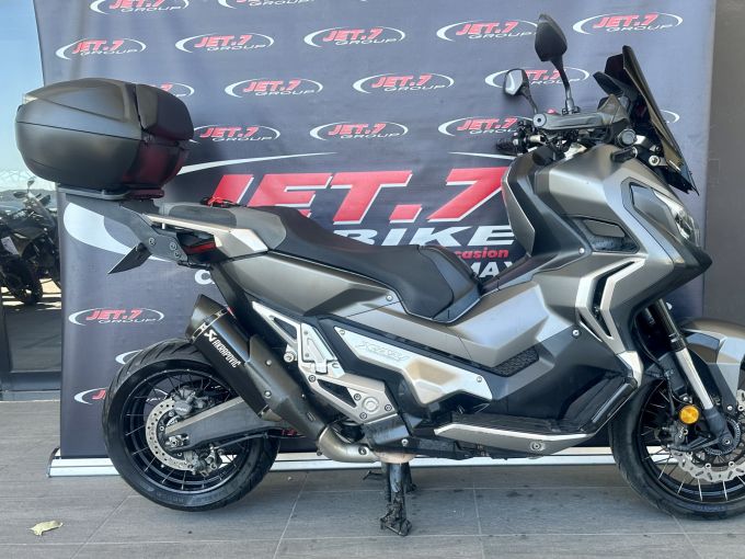 HONDA X-ADV 4