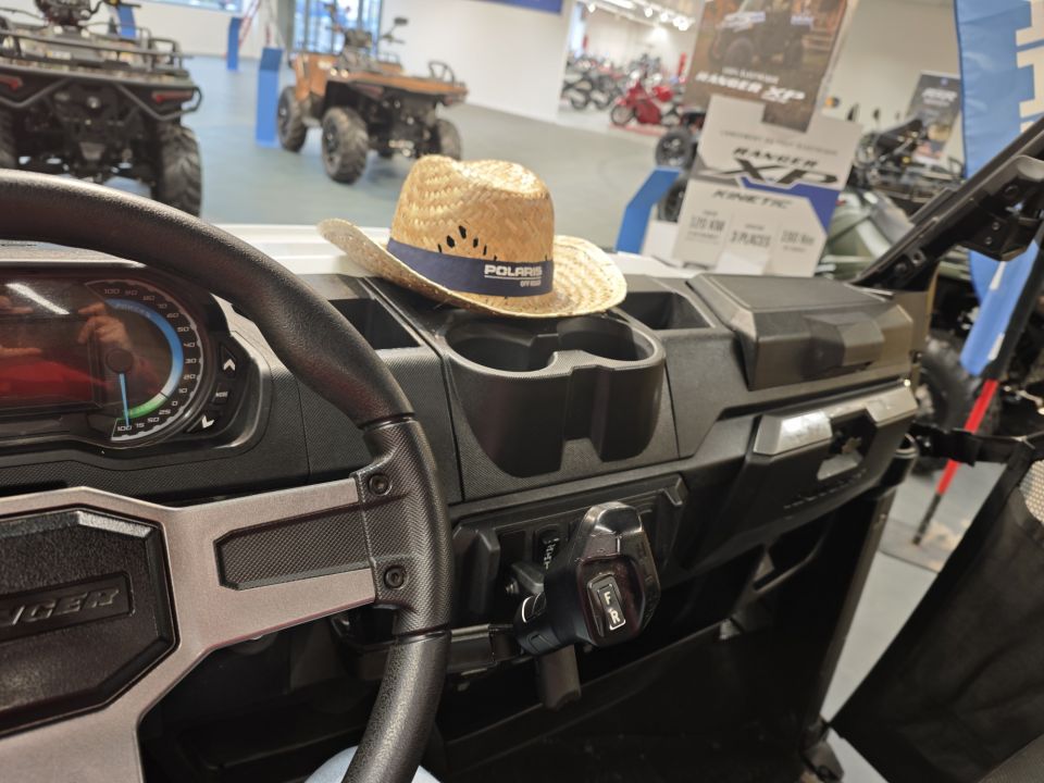 POLARIS RANGER XP KINETIC PREMIUM 4