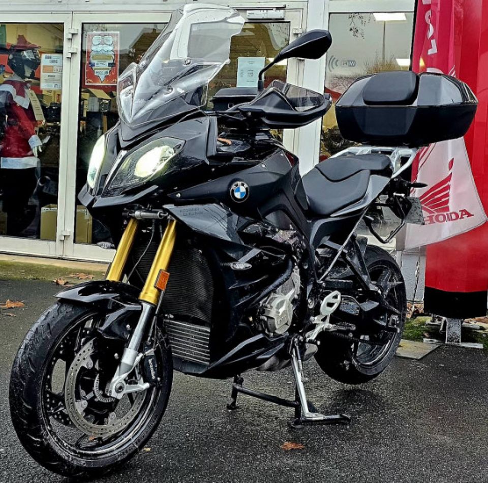 BMW S1000XR 1000 BMW 4