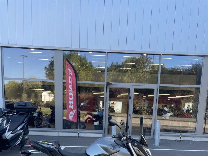 HONDA CB 750 HORNET 4