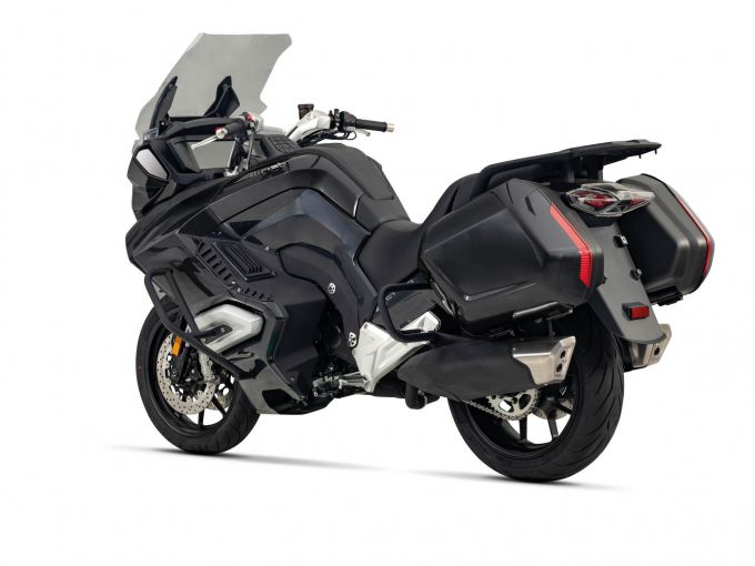 MASH GT750 4