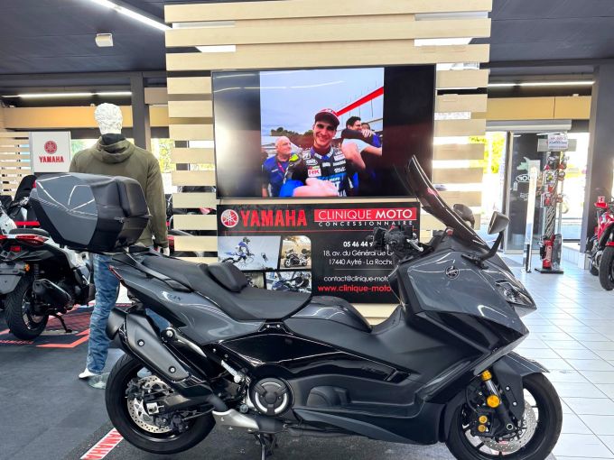 YAMAHA XP T-MAX 560 TECH MAX 4