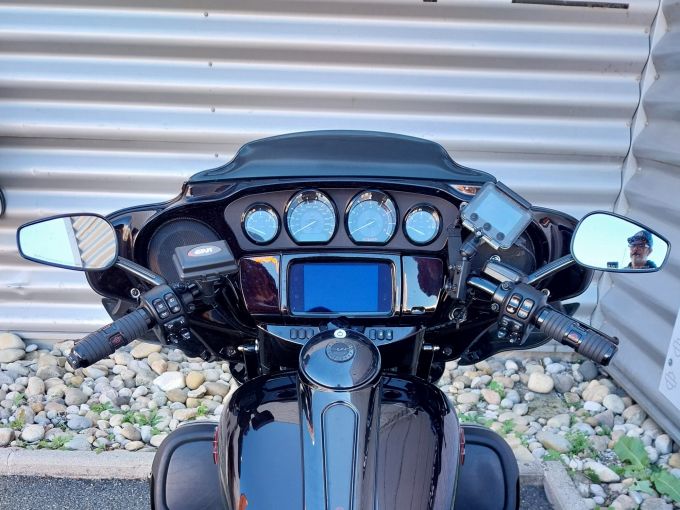 HARLEY-DAVIDSON TRIKE TRI GLIDE 1923 CVO 4