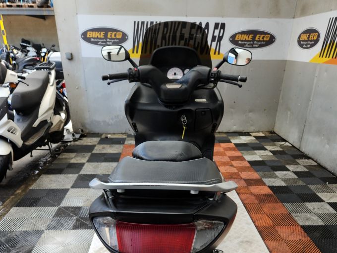 YAMAHA tmax 4