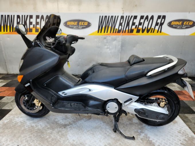 YAMAHA tmax 4