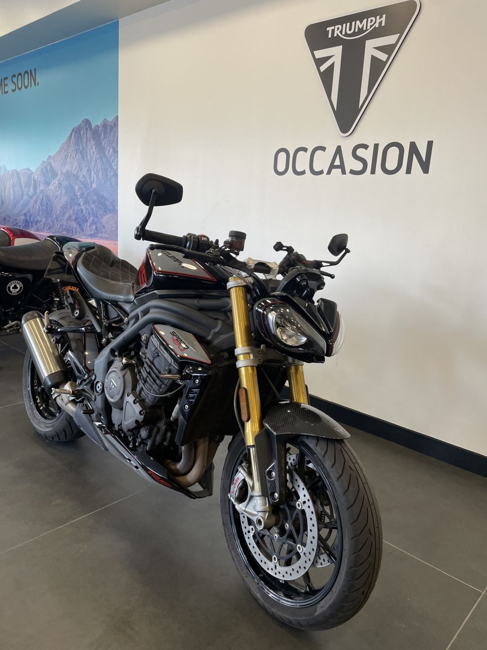 TRIUMPH SPEED TRIPLE 1200 RS 4